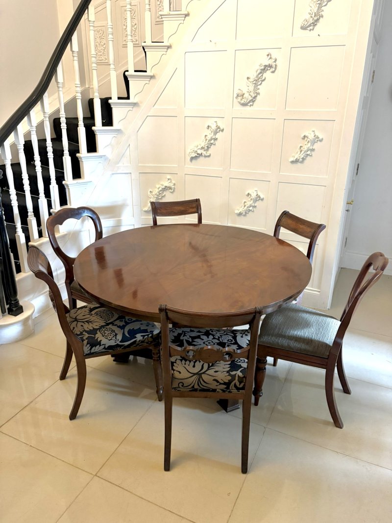 Antique Regency Circular Mahogany Centre / Dining Table on Pedestal Base - Image 3